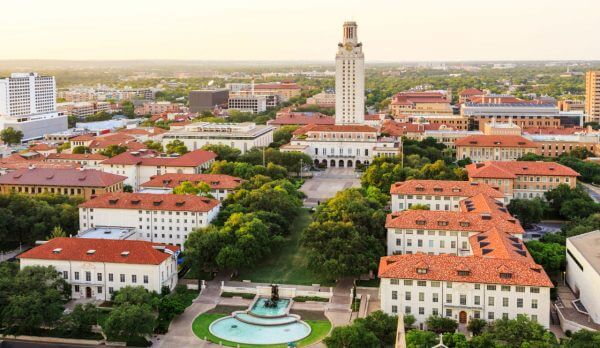 Trường đại học tốt nhất ở Texas-Austin